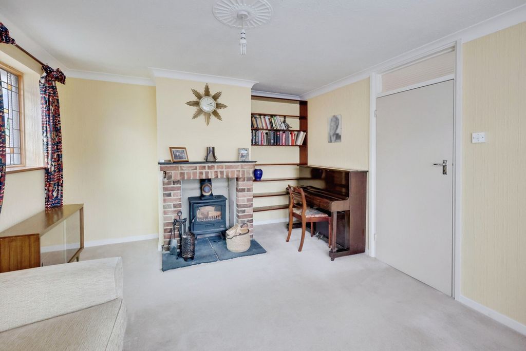 Property photo 3 of 21