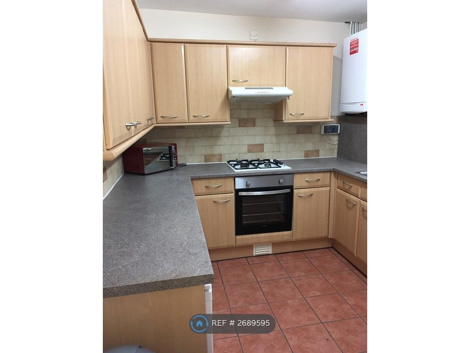 Property photo 3 of 22