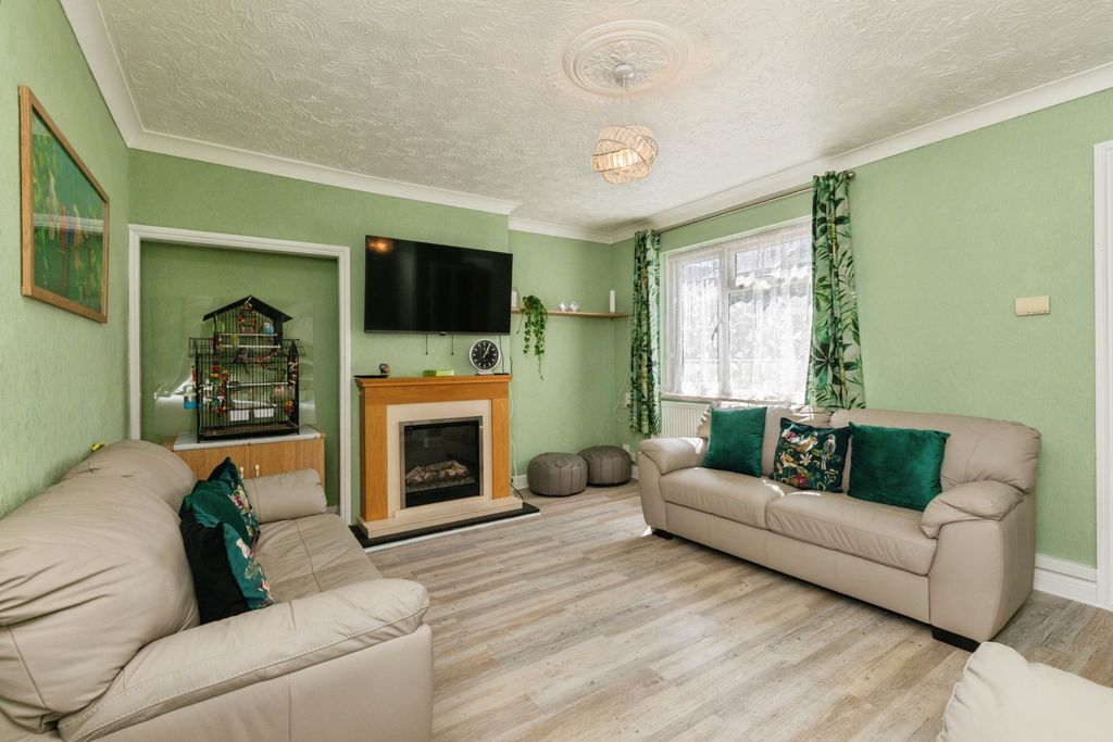 Property photo 3 of 20 _89A6306-2