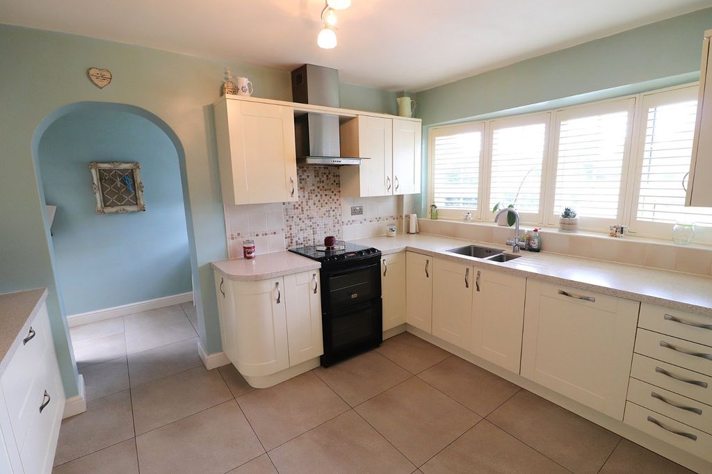 Property photo 3 of 19 Picture No. 21