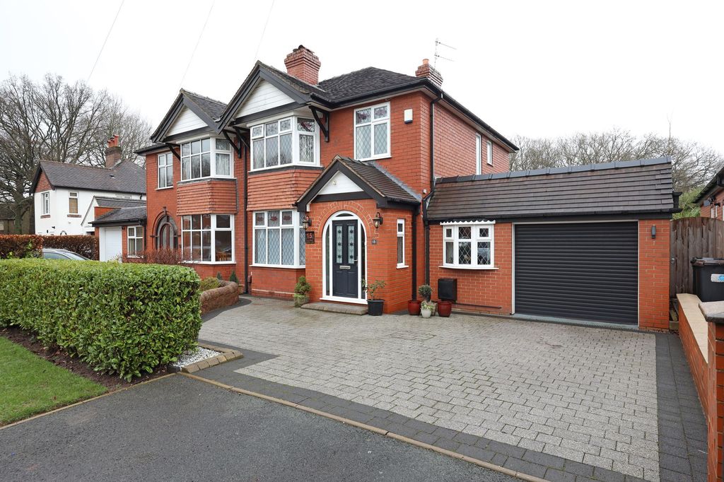 Property photo 1 of 25