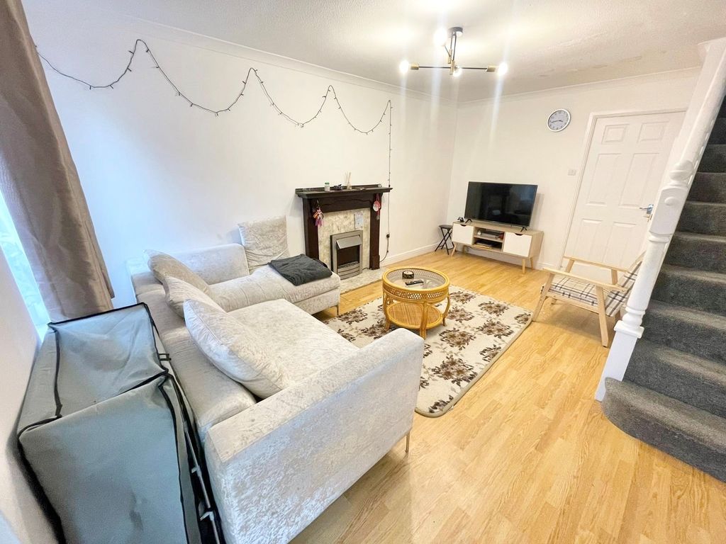 Property photo 3 of 7 Bedroom