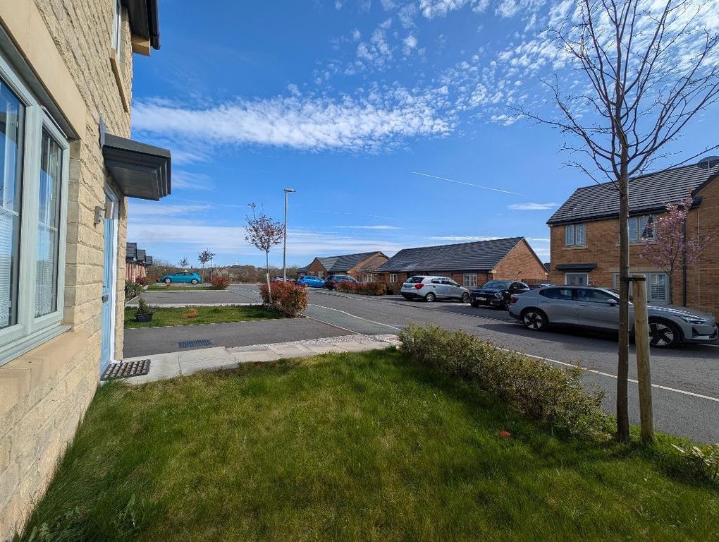 Property photo 3 of 21 Photo 3