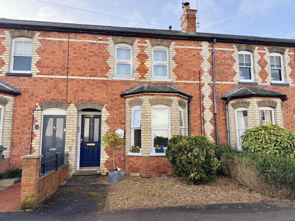 Property photo 1 of 11