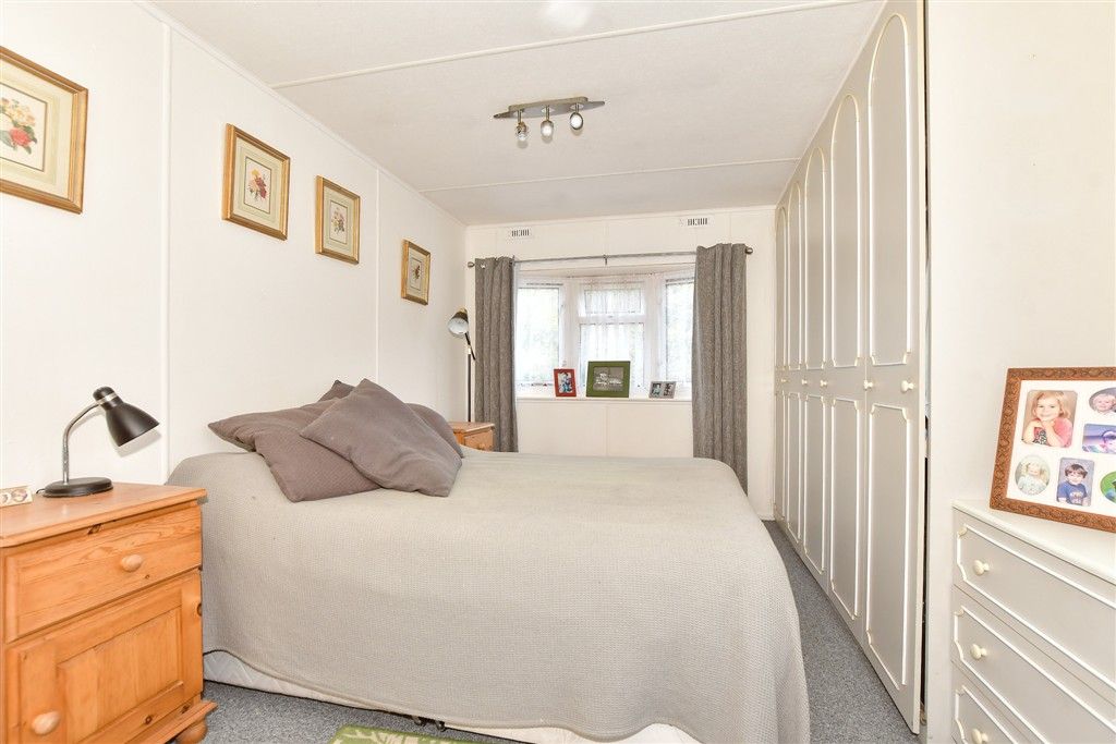 Property photo 3 of 9 Bedroom 1