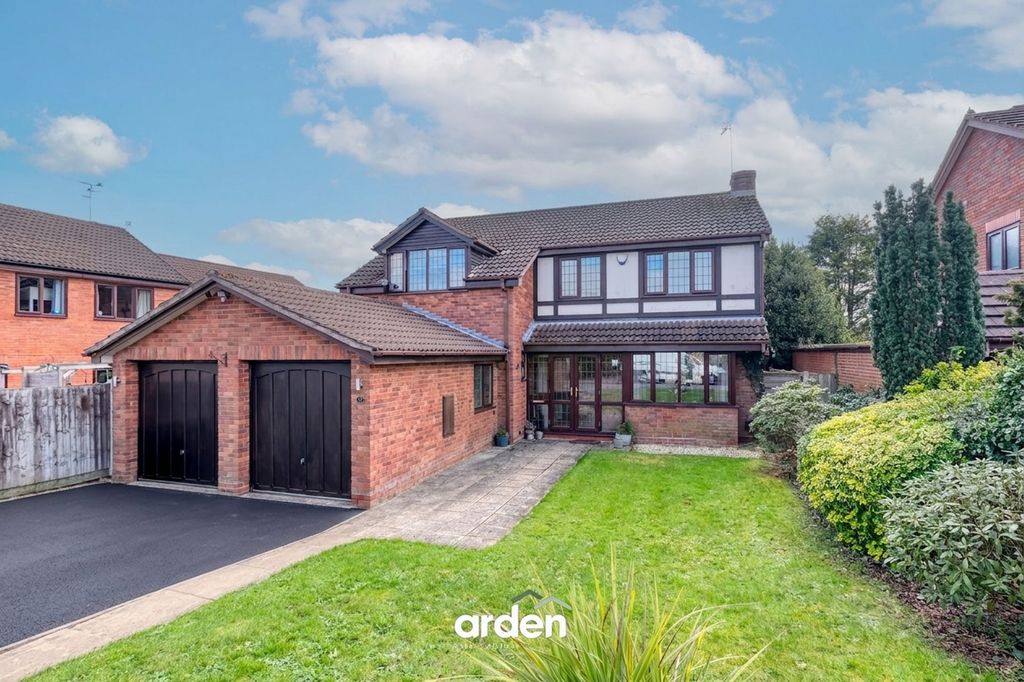 Property photo 1 of 18