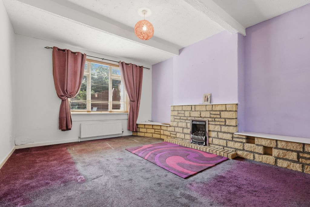 Property photo 3 of 26