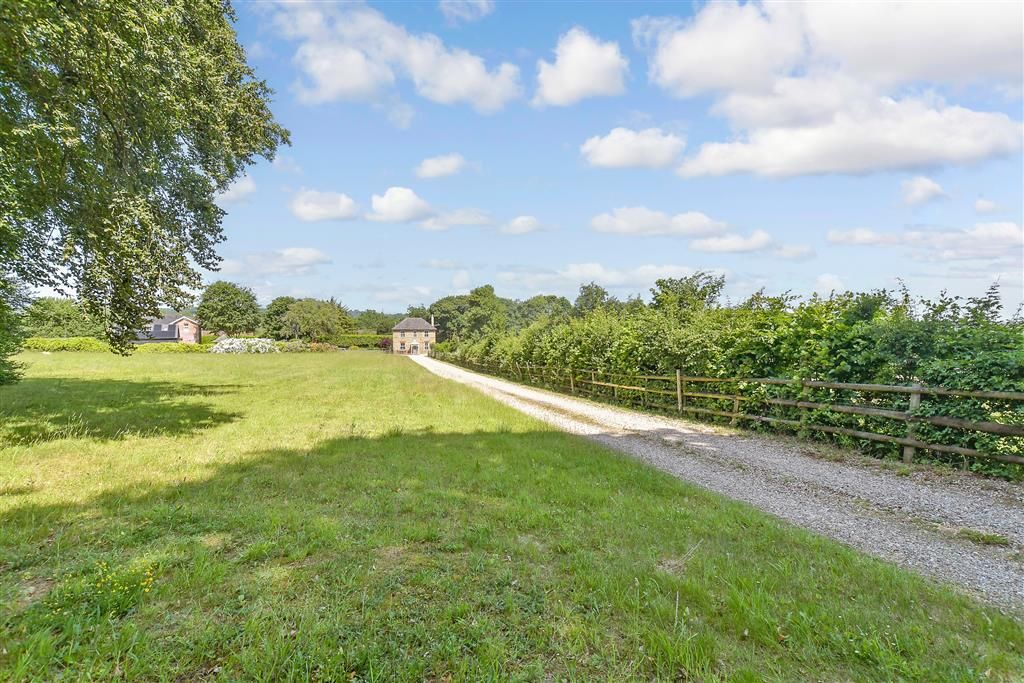 Property photo 1 of 14 Street View