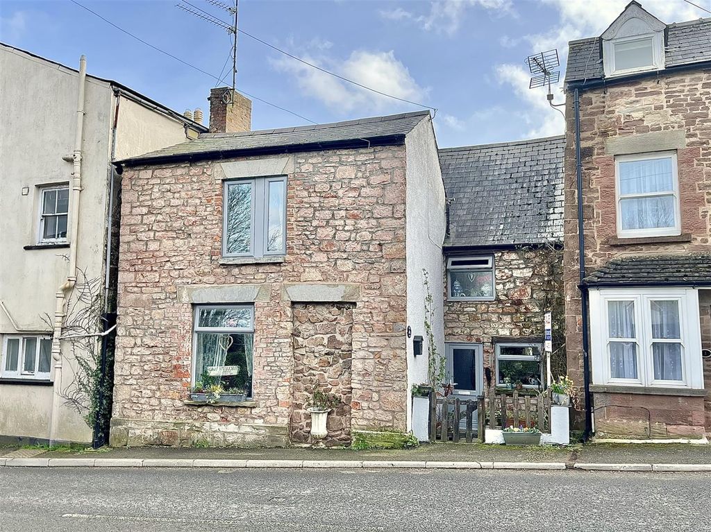 Property photo 1 of 25