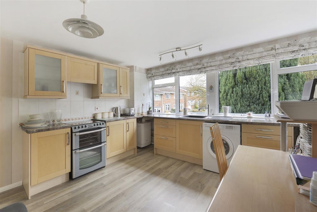 Property photo 2 of 12 05.