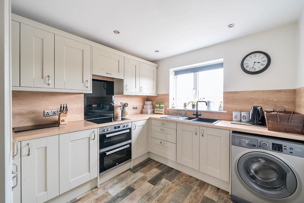 Property photo 3 of 13 1089667 (4).Jpg