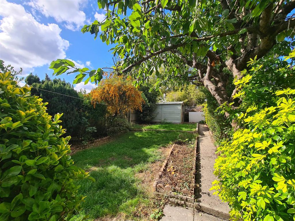 Property photo 2 of 16 Eden Harper Greenhurst Road
