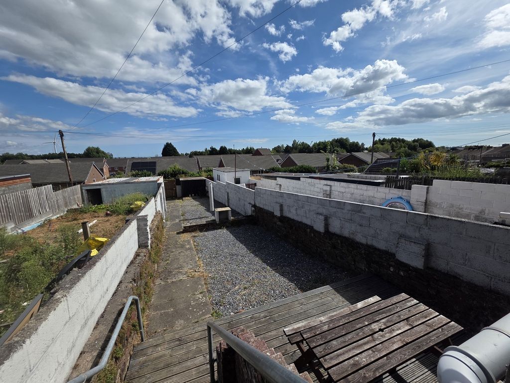 Property photo 2 of 11 Not Specified
