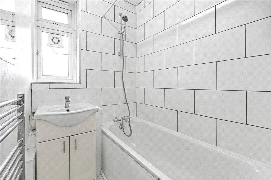 Property photo 2 of 5 Bathroom