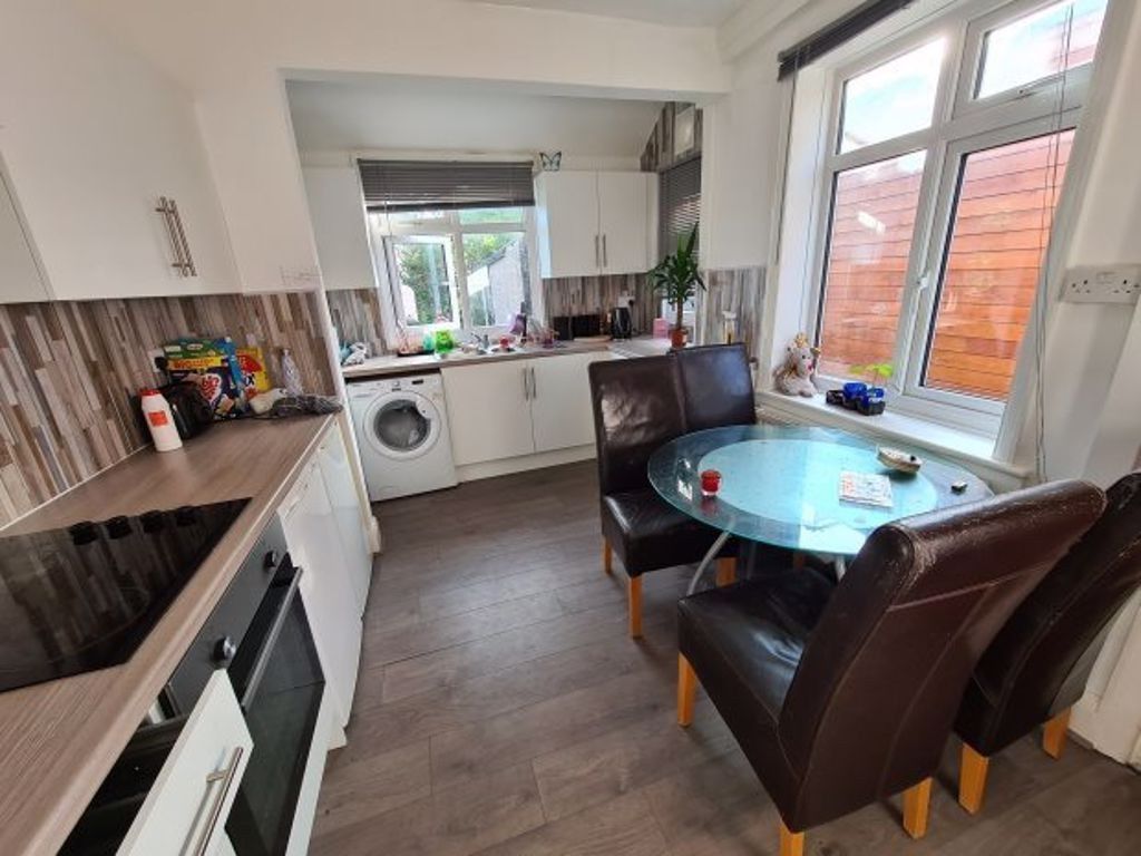 Property photo 3 of 10 A Bright And Welcoming Living Room Featuring Ample...