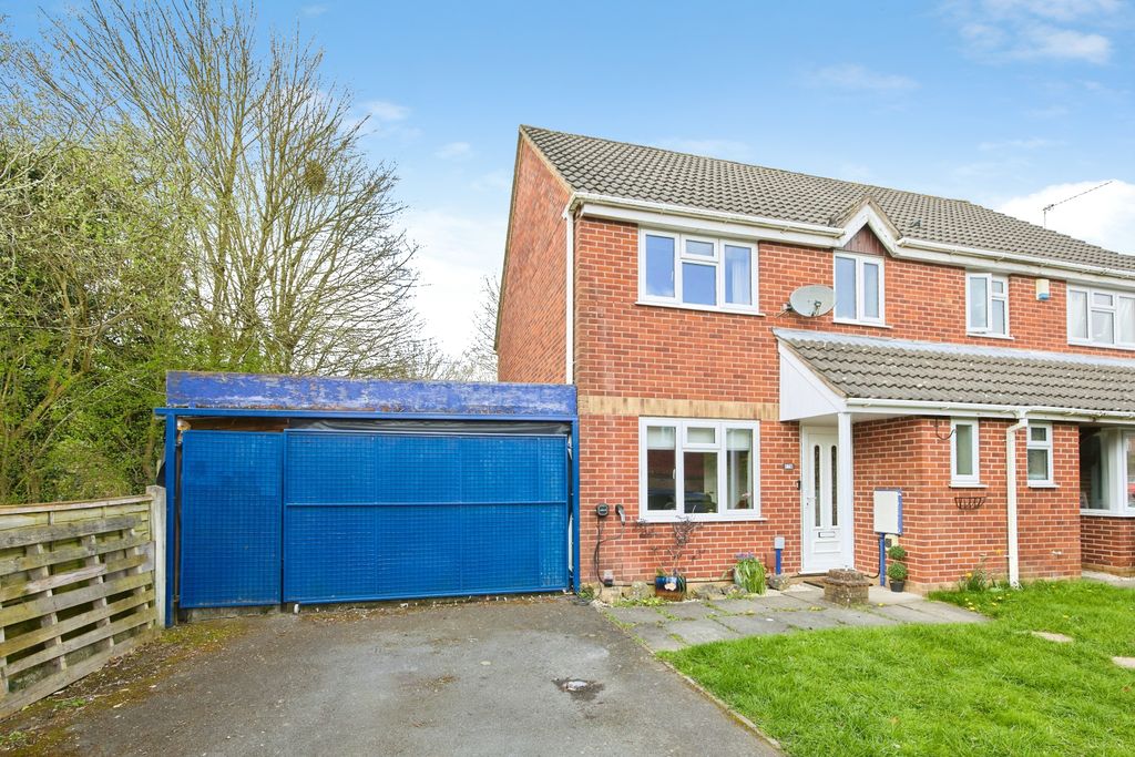 Property photo 1 of 16