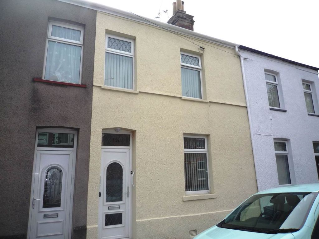 Property photo 3 of 12 Exterior