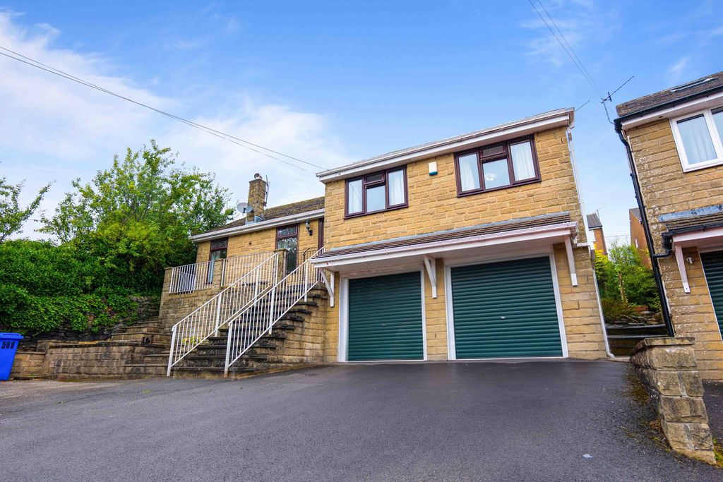 Property photo 1 of 31