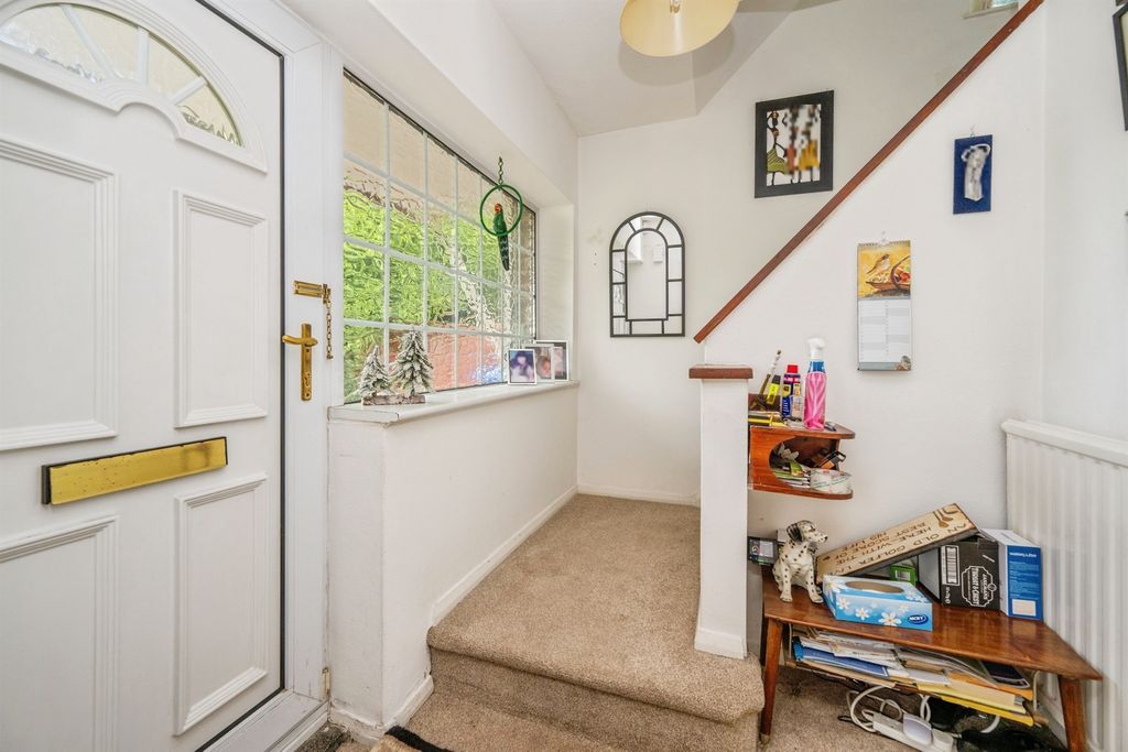 Property photo 3 of 15