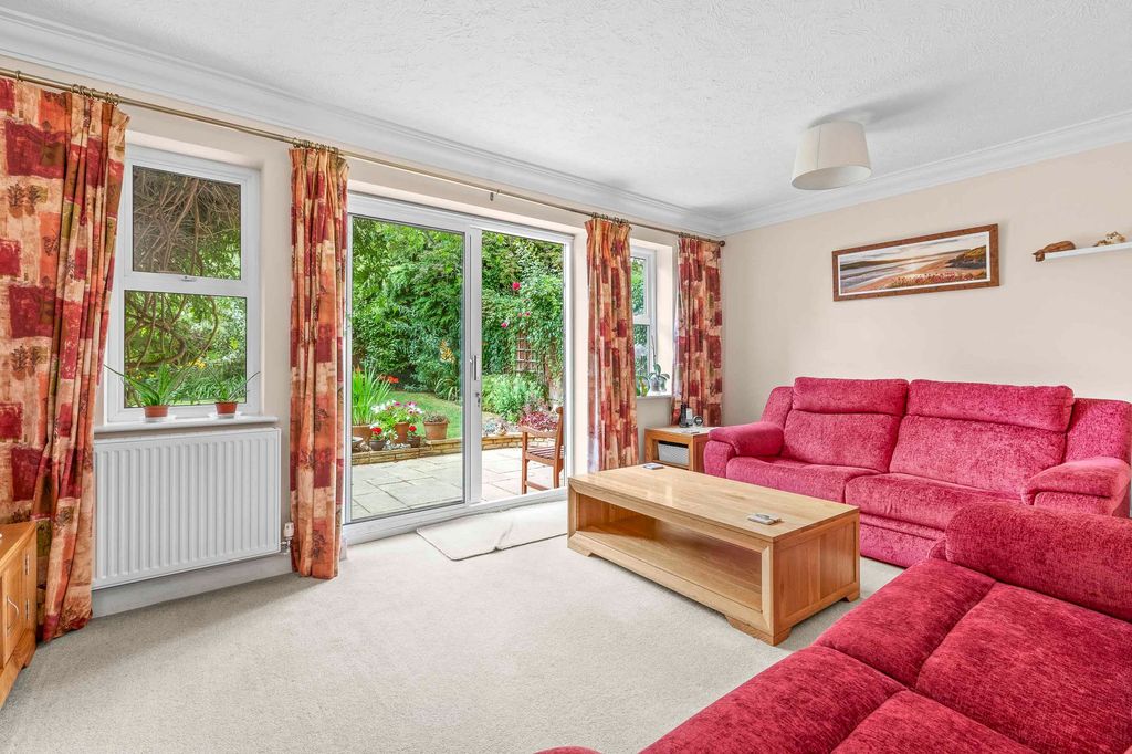 Property photo 3 of 14