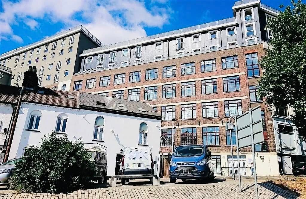 Property photo 1 of 7