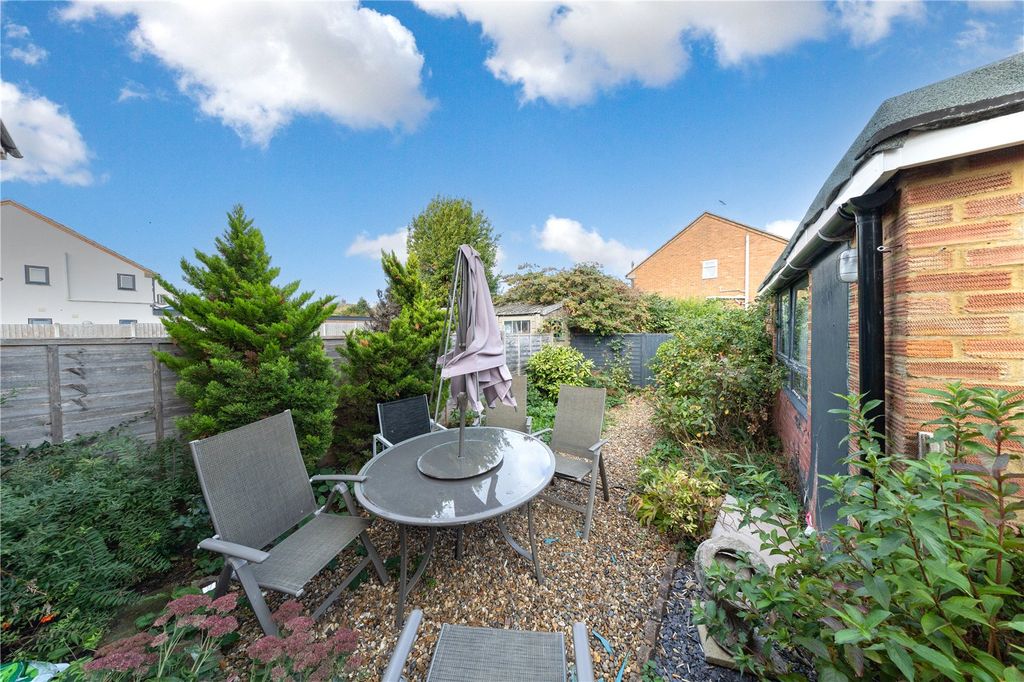Property photo 2 of 14 Picture No. 04