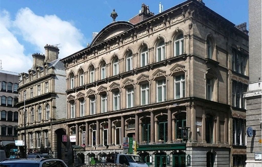 Property photo 1 of 10 Building Exterior
