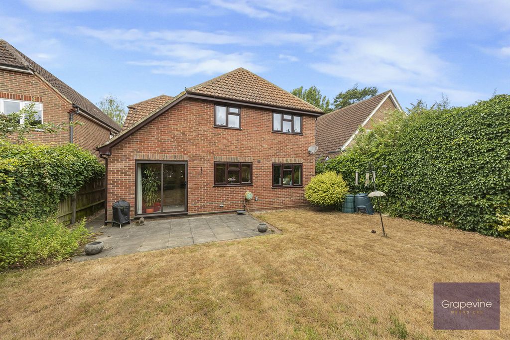Property photo 2 of 30