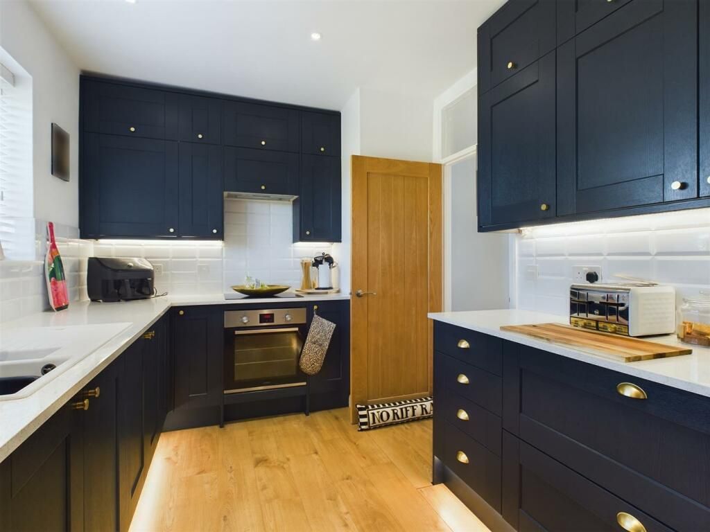 Property photo 2 of 12 123211_33324620_Img_01_0000.Jpeg