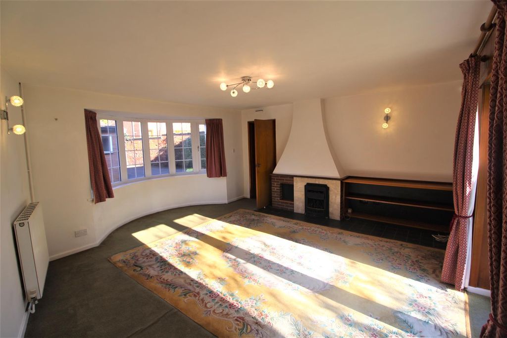 Property photo 2 of 10 Lr.Jpg