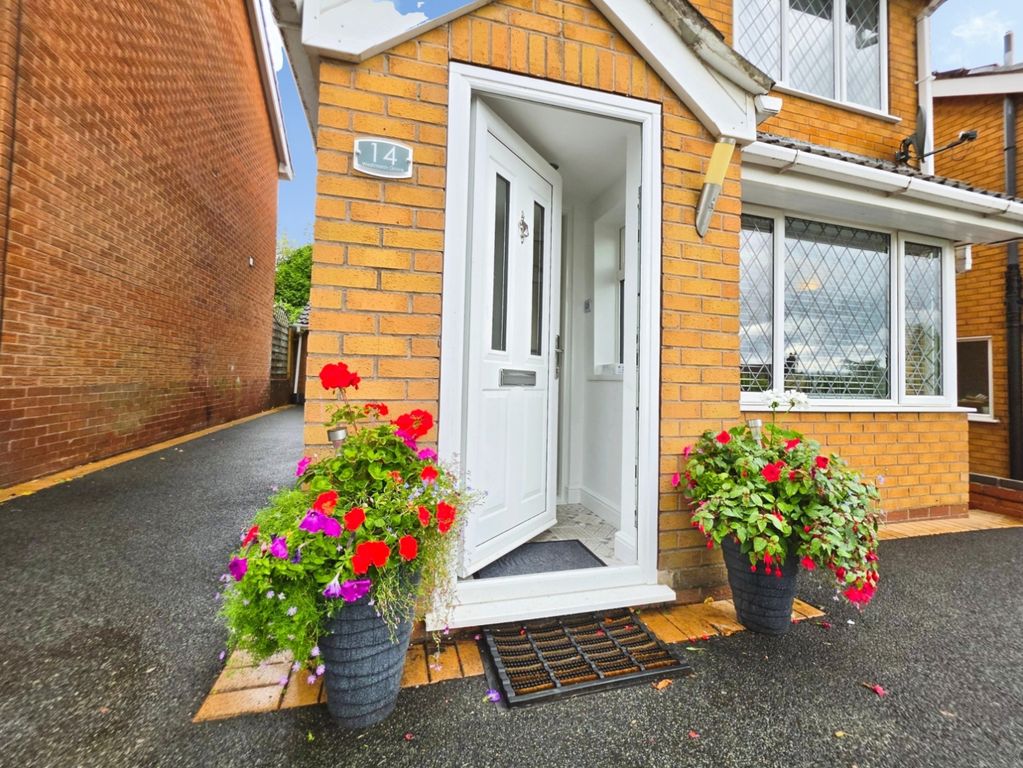 Property photo 3 of 24 Pbox-Img.Jpg
