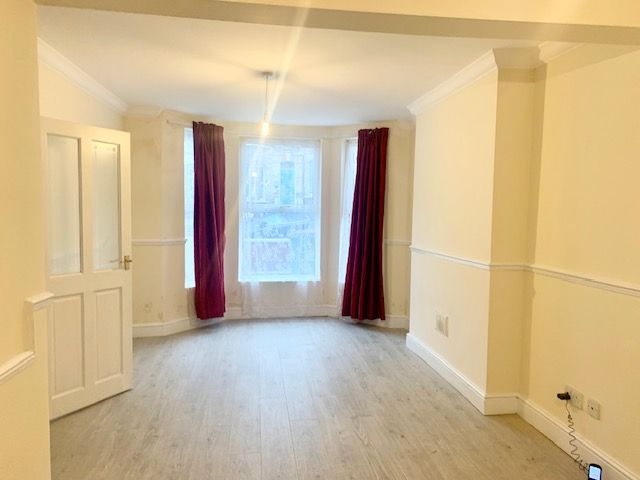 Property photo 3 of 10 Img_8870