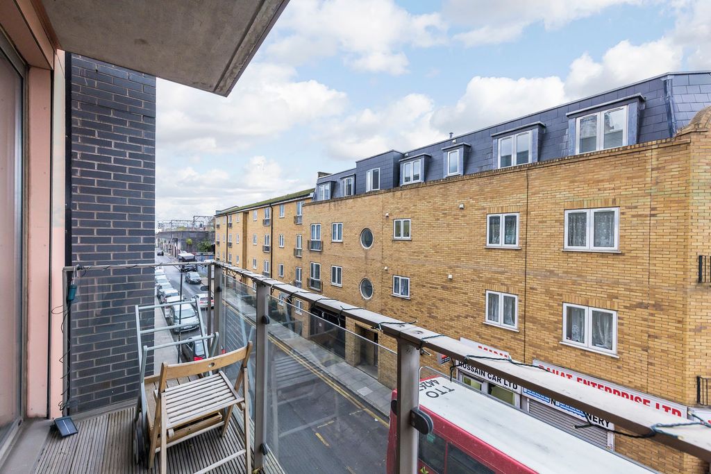 Property photo 3 of 10