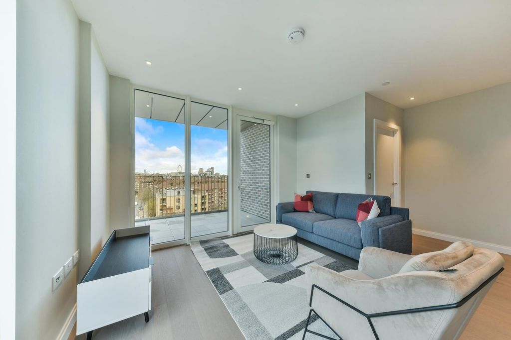 Property photo 3 of 9