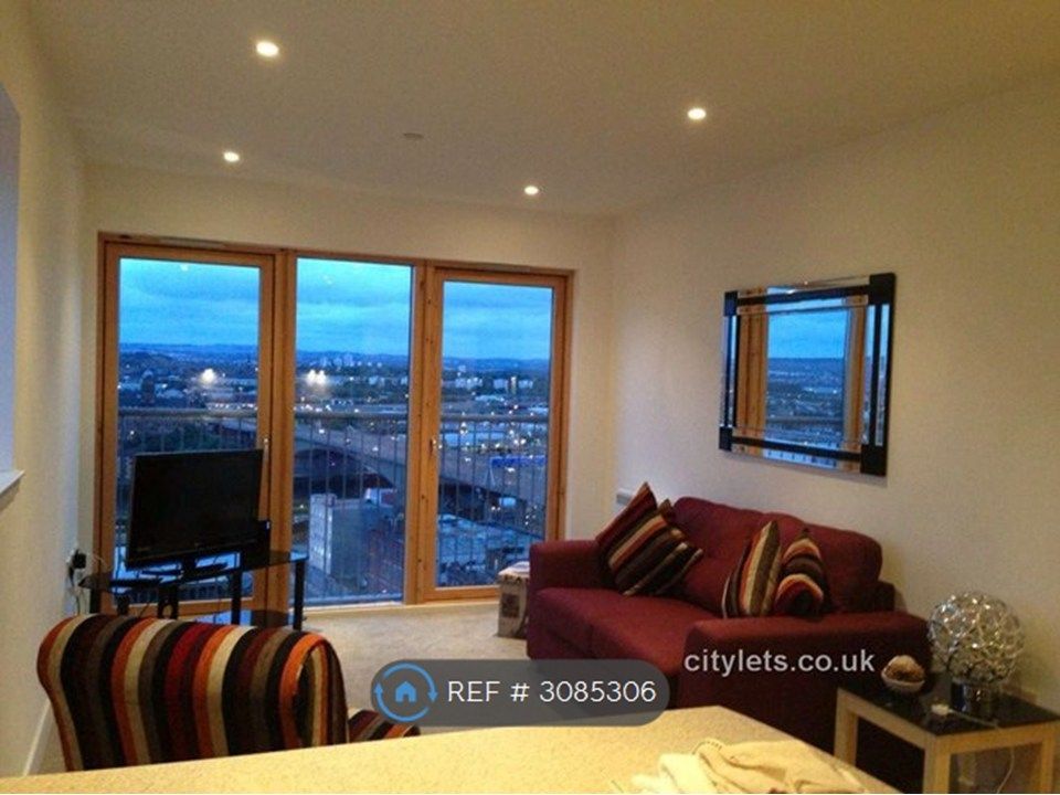 Property photo 1 of 10