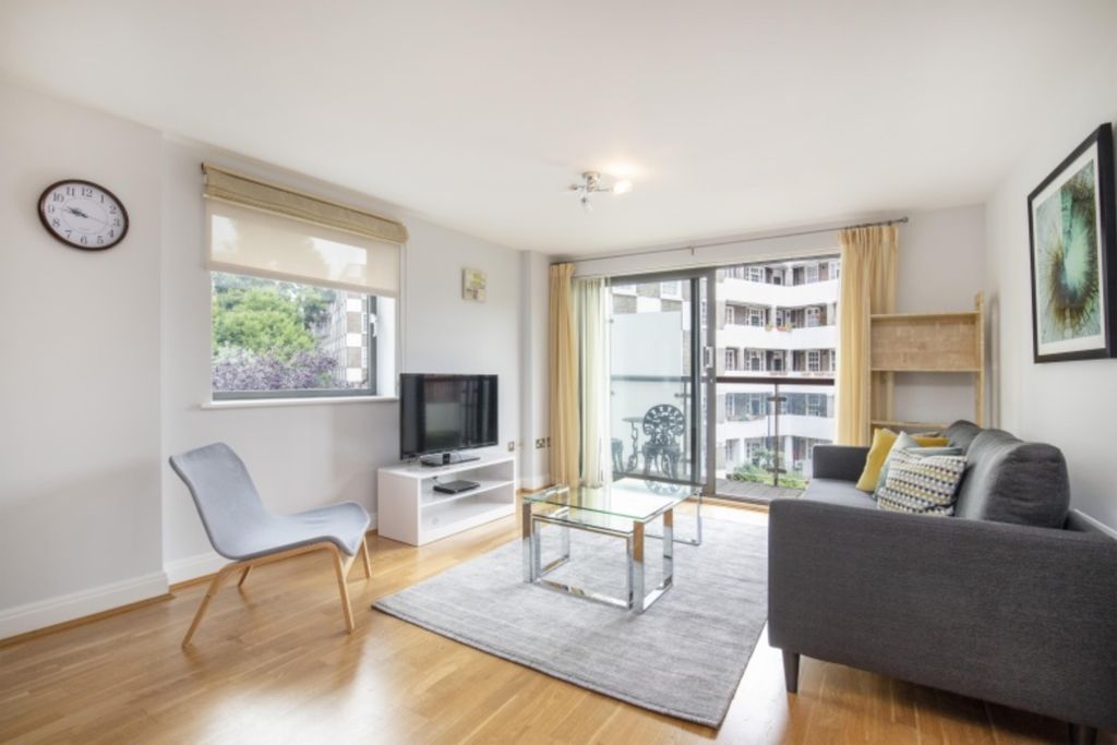 Property photo 2 of 12