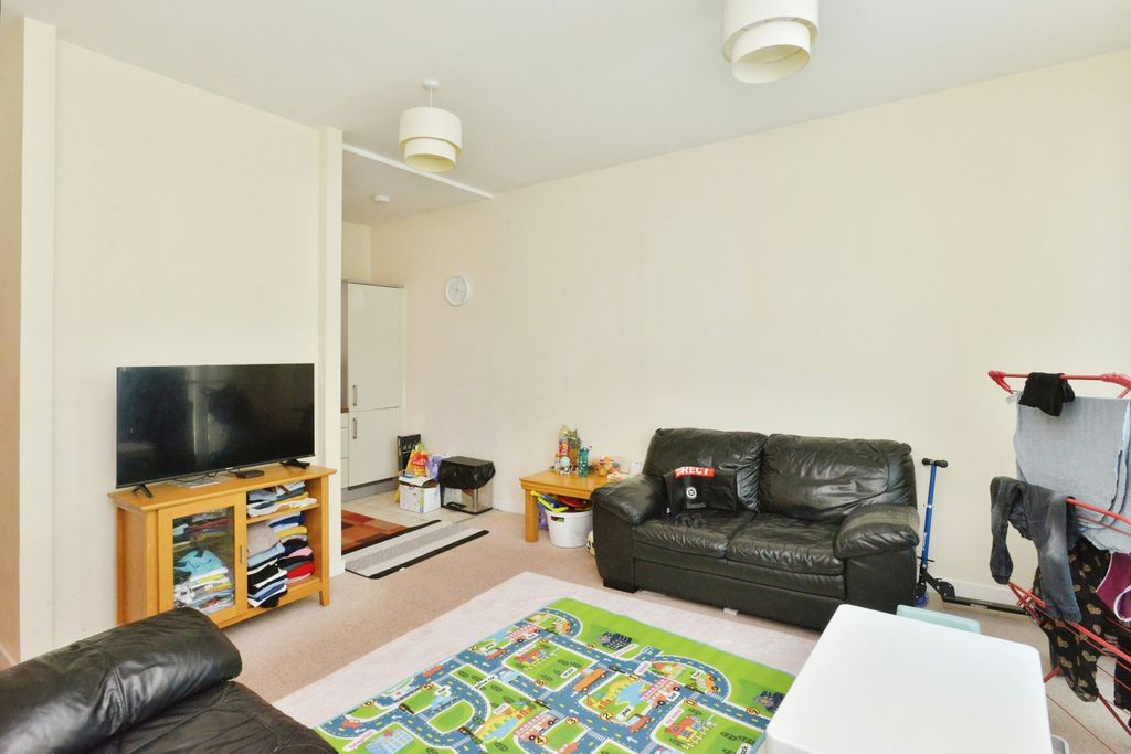 Property photo 3 of 13 Photography