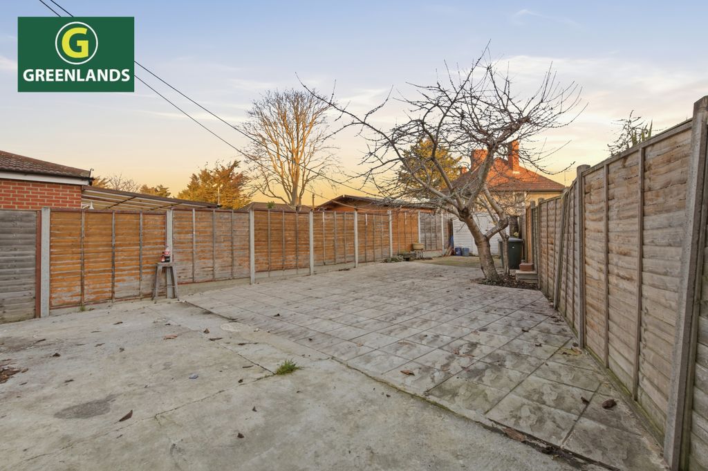 Property photo 2 of 20 Photo 2