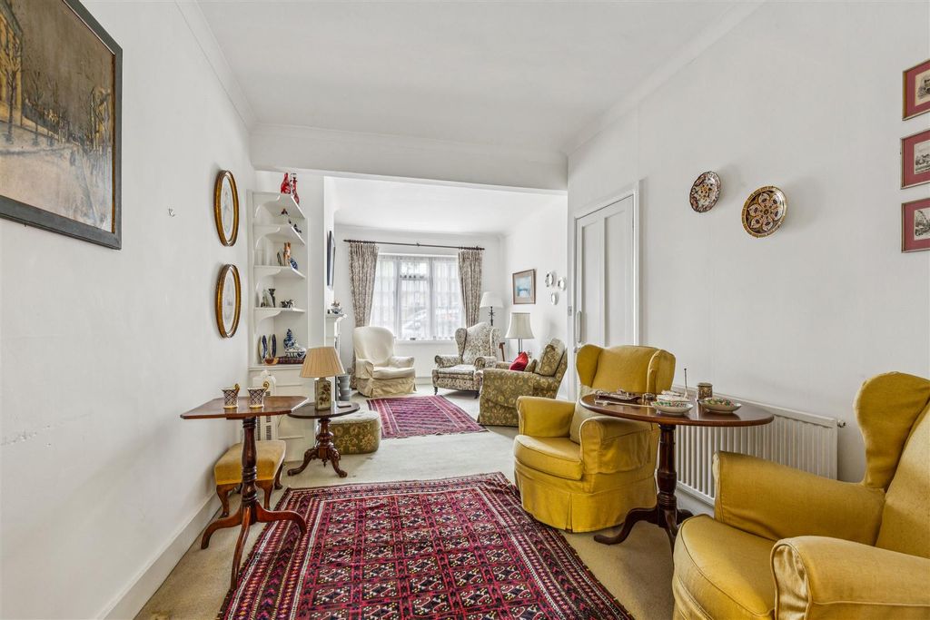 Property photo 3 of 12 Glebe Street, W4 - For Sale