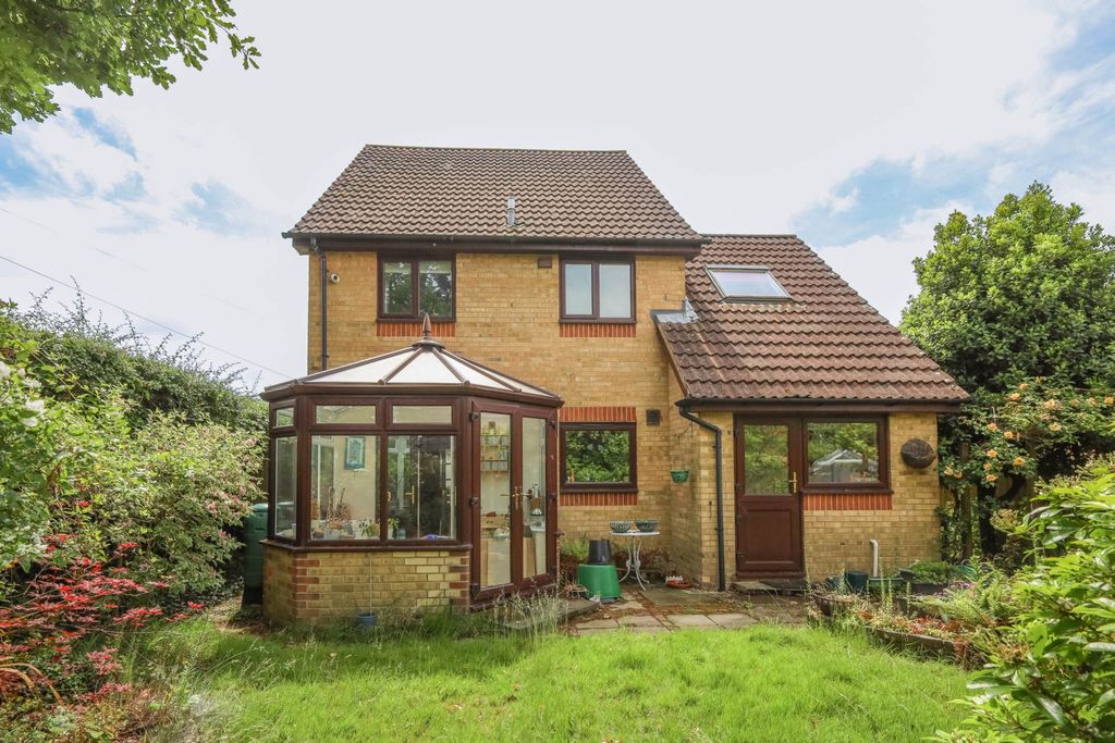 Property photo 2 of 18