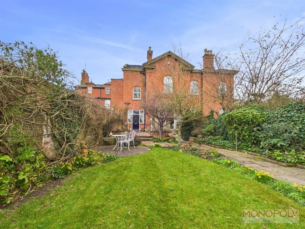 Property photo 1 of 30 Cam03815G0-Pr0198-Still005.Jpg