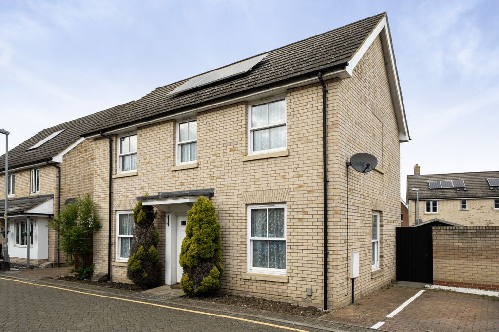 Property photo 1 of 19