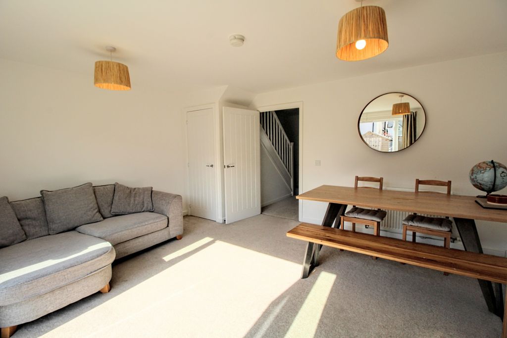 Additional image 4 of 3 bed semi-detached house for saleBessie Graham Court, Kilwinning KA13