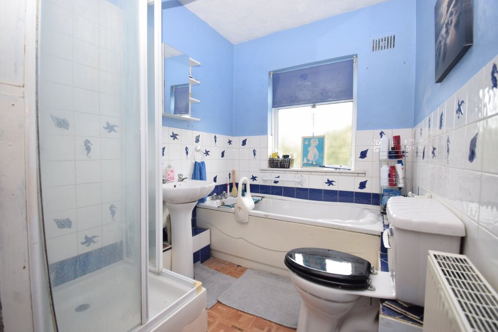 Additional image 9 of 2 bed terraced house for saleStanhope Road, Near Burnham, Berkshire SL1