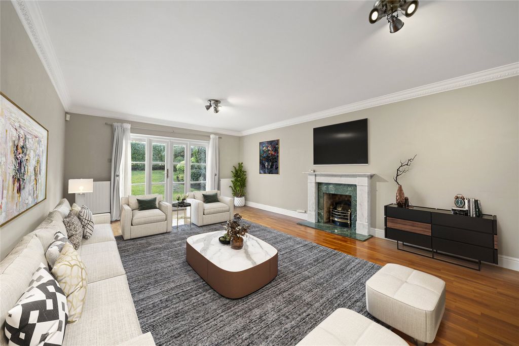 Property photo 2 of 19 Picture No. 48