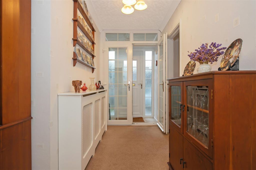 Property photo 2 of 30 Img_0570.Jpg