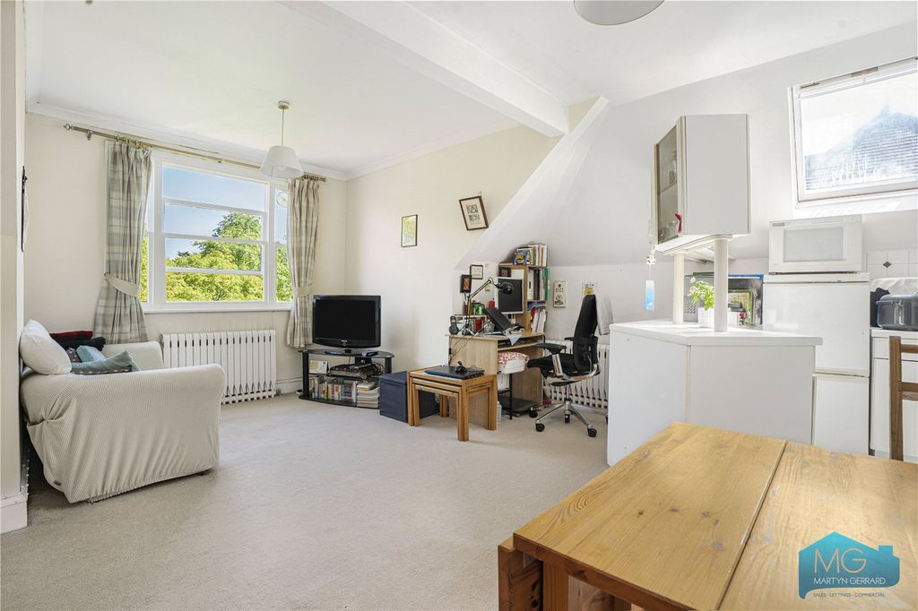 Property photo 2 of 10 Picture No. 01