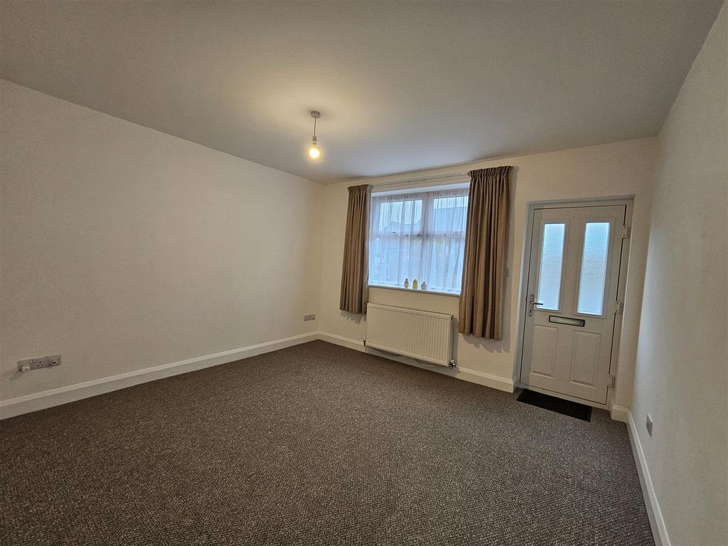 Property photo 3 of 11 20251031_133434.Jpg