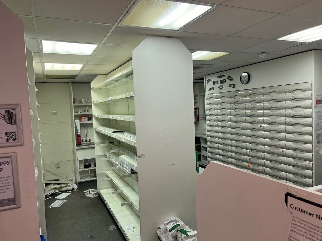 Property photo 2 of 8 Photo 1