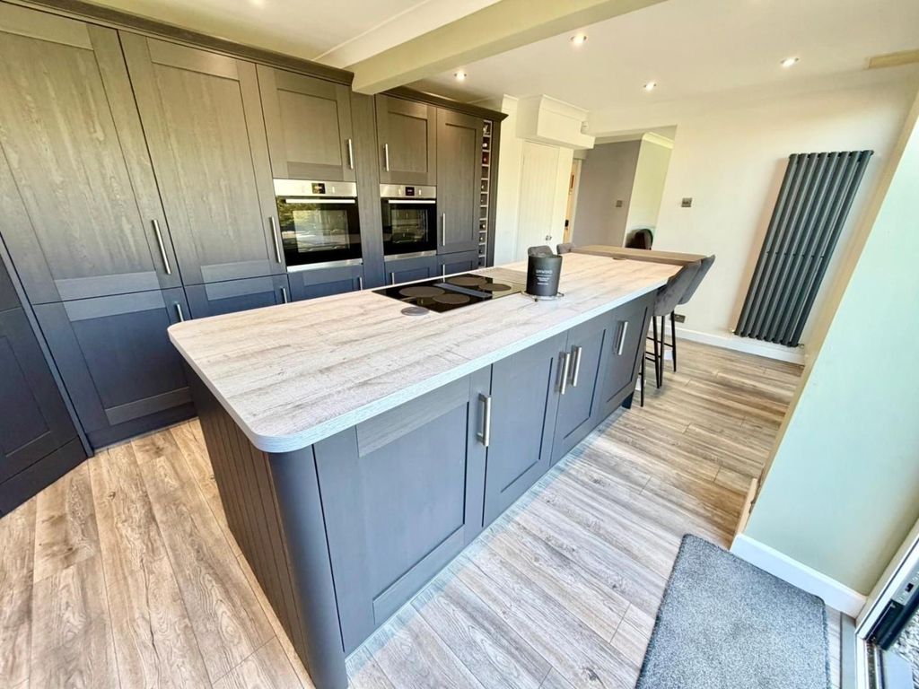 Additional image 4 of 4 bed detached house for saleHall Drive, Middlesbrough TS5